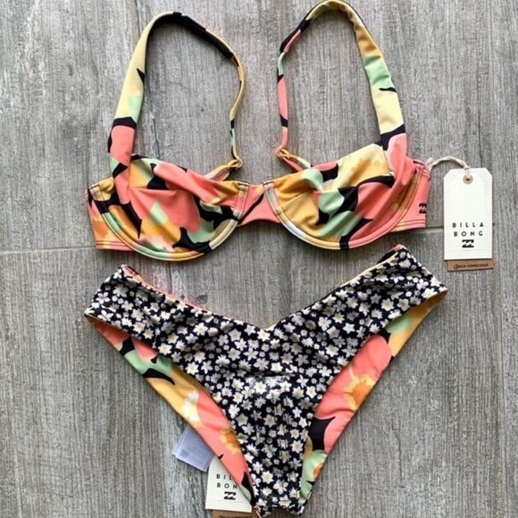 π₯π₯BILLABONG - PRETTY DAZE RUBY UNDERWIRE REVERSIBLE FIJI BIKINI SETπ₯π₯ - Picture 8 of 14
